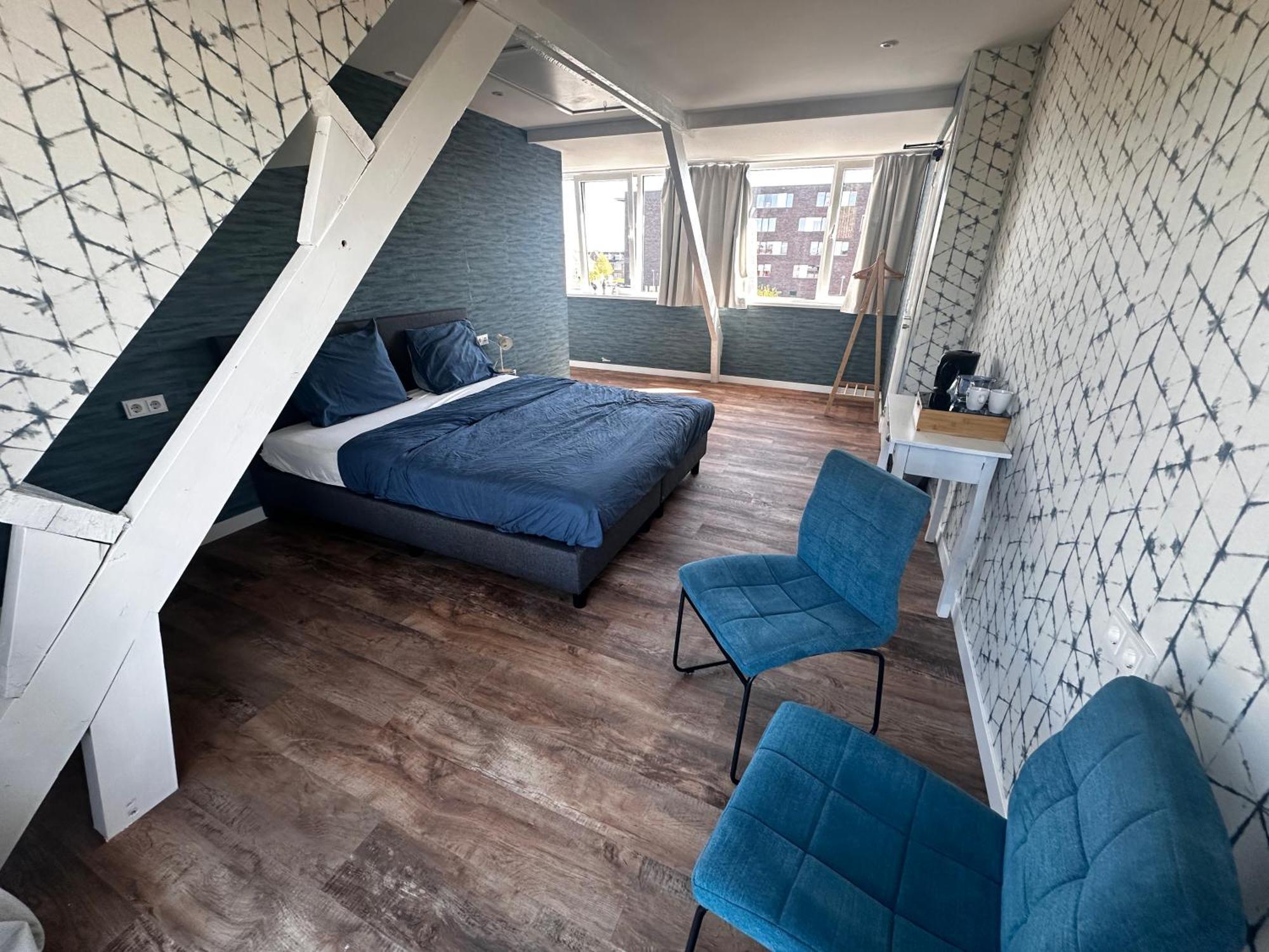 Bed and Breakfast Eetcafe Punt Roelofarendsveen Zewnętrze zdjęcie